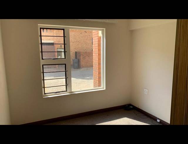 2 BEDROOM APARTMENT FOR SALE IN BENONI NORTH